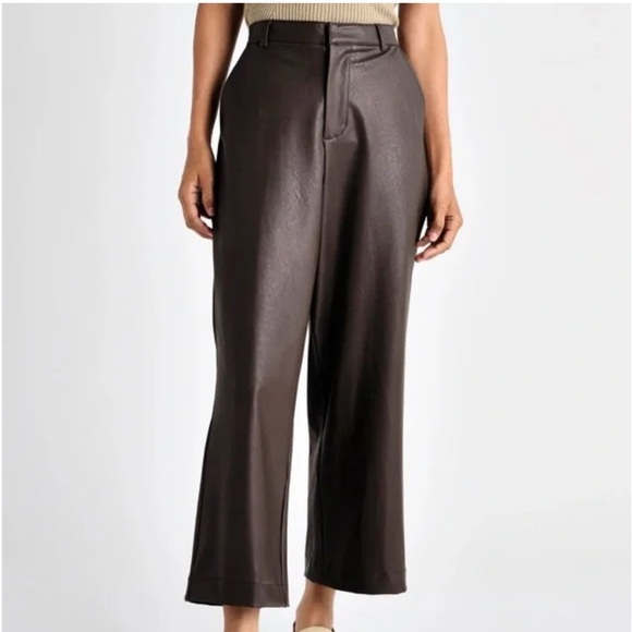 Splendid Vegan Leather Ankle
Trouser sz 2, Brown color, NWT - Picture 2 of 14